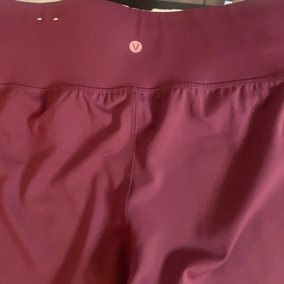 Livi Active Red and Burgundy High-rise Pocket Leggings - Picture 2 of 7
